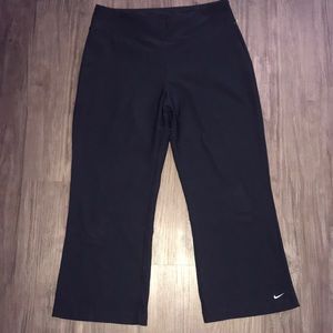Low cut Nike yoga pants